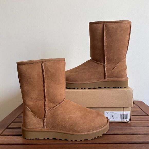 UGG Classic Short II Boots Chestnut USA Women Size 6/UK 4/EU 37 - Picture 3 of 12
